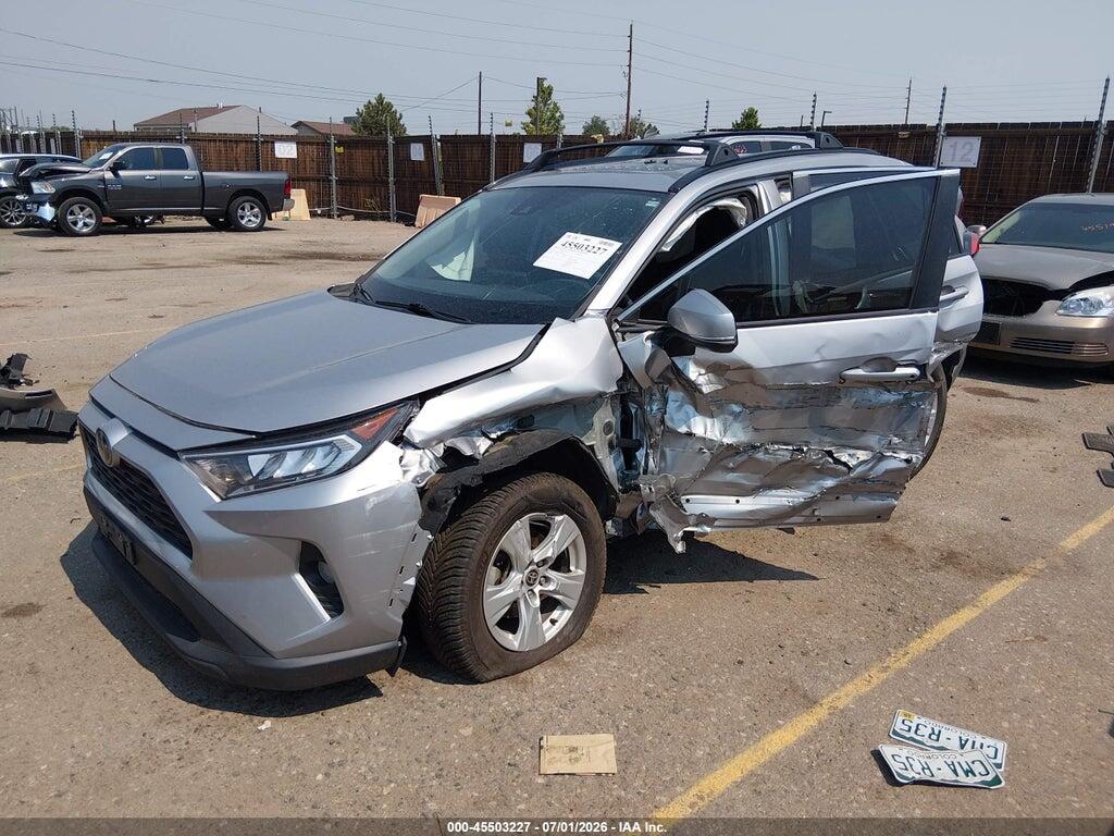 2T3P1RFV2MC218821 2021 TOYOTA RAV4 photo no. 2