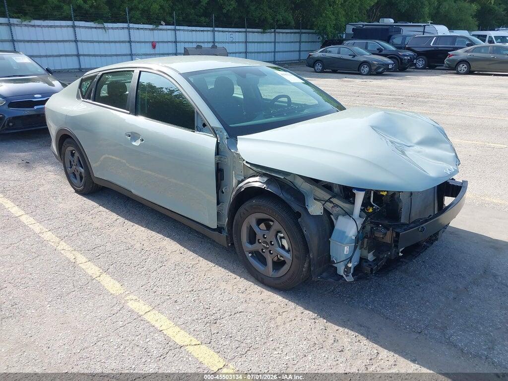 3KPFT4DE3SE145123 2025 KIA K4 photo no. 1