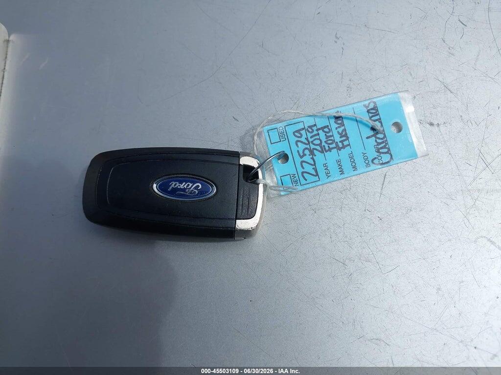 3FA6P0D95KR105205 2019 FORD FUSION photo no. 11