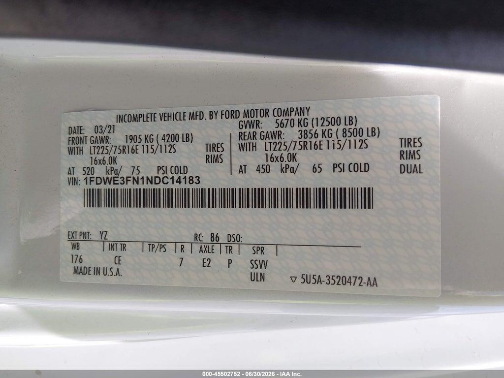 1FDWE3FN1NDC14183 2022 FORD E-350 CUTAWAY photo no. 8