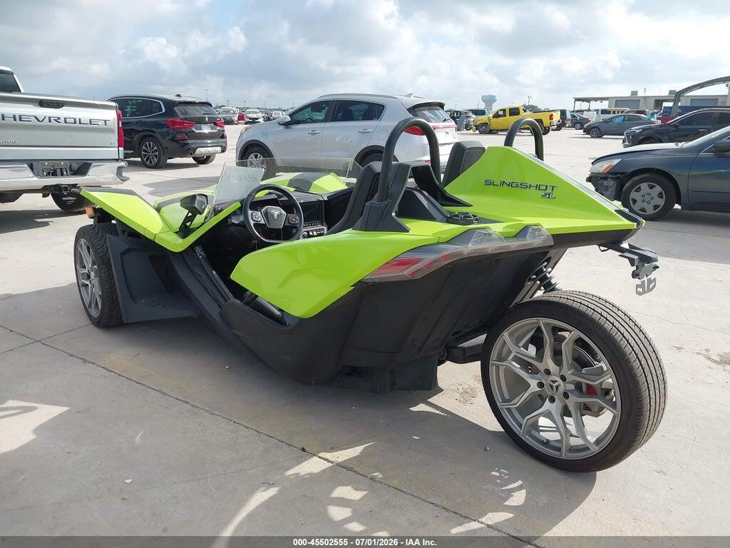 57XAAPGD8P8158205 2023 POLARIS SLINGSHOT photo no. 3