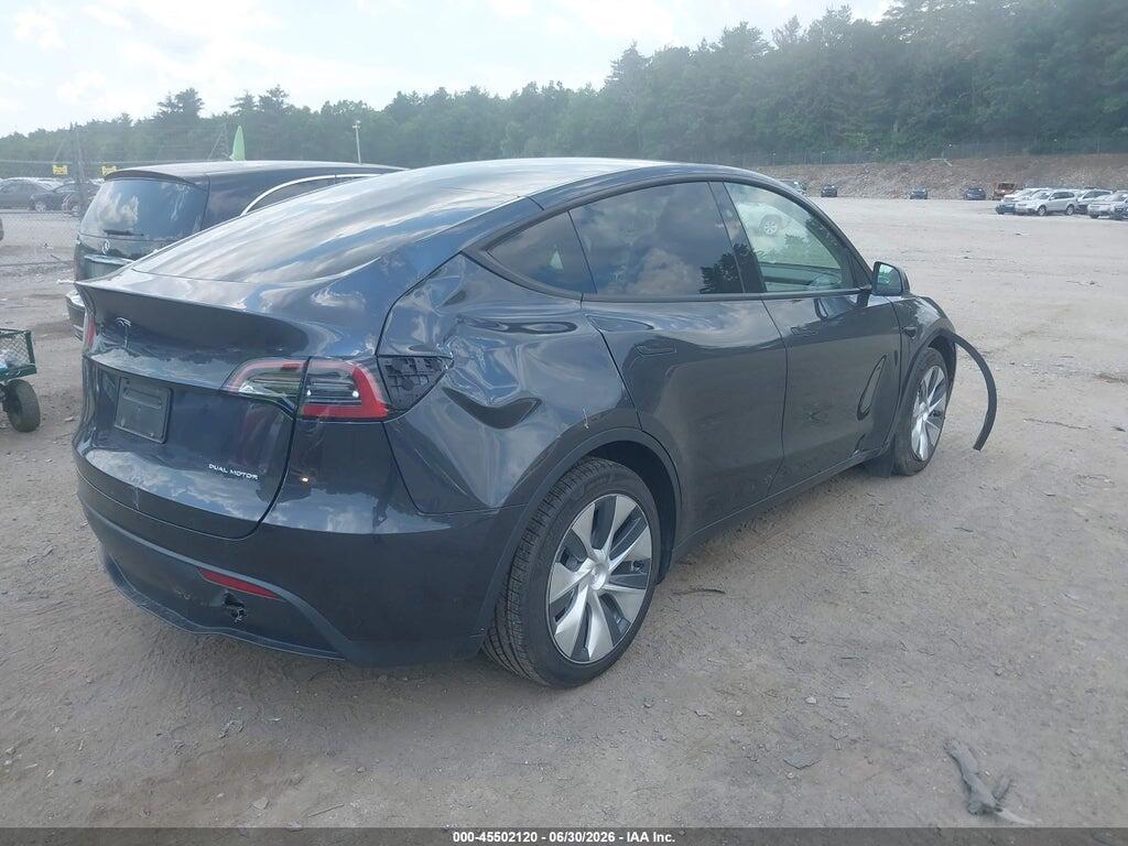 7SAYGAEE2RF002827 2024 TESLA MODEL Y photo no. 4