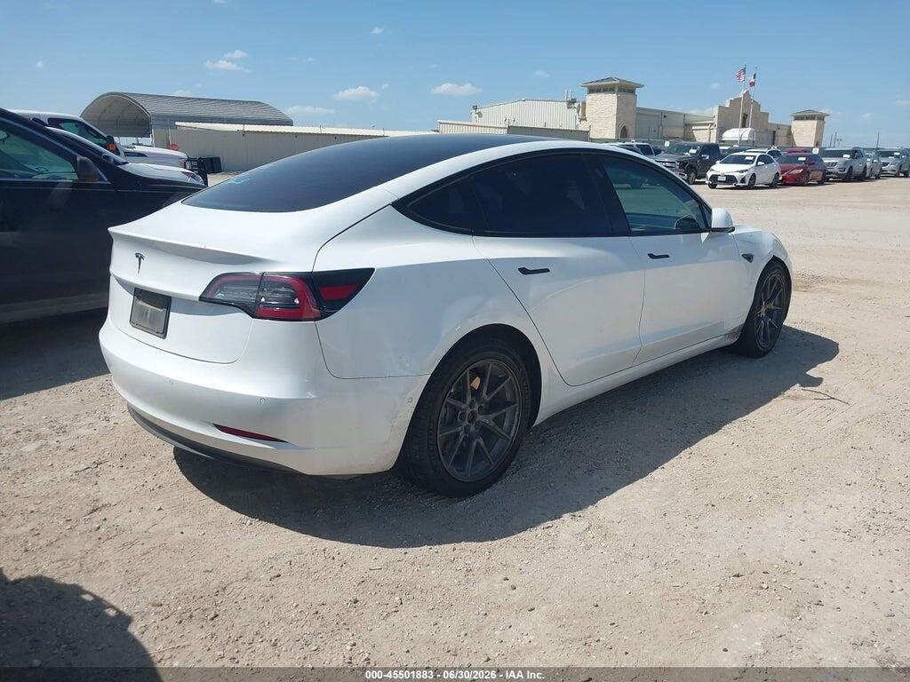 5YJ3E1EA7MF871197 2021 TESLA MODEL 3 photo no. 4