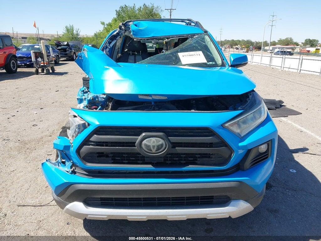 2T3J1RFV0KW038707 2019 TOYOTA RAV4 photo no. 12
