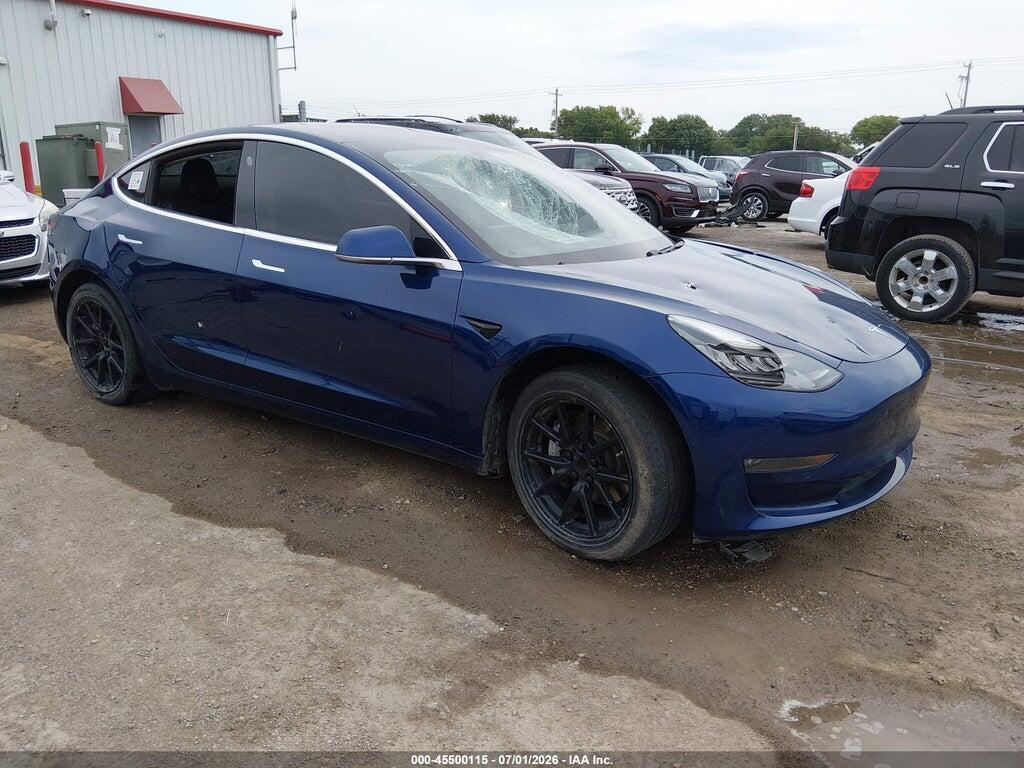 5YJ3E1EA1JF007242 2018 TESLA MODEL 3 photo no. 1