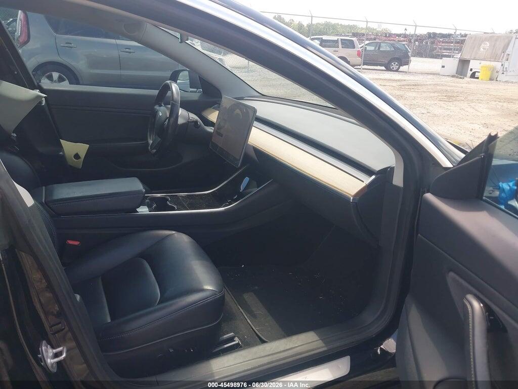 5YJ3E1EAXJF046895 2018 TESLA MODEL 3 photo no. 5