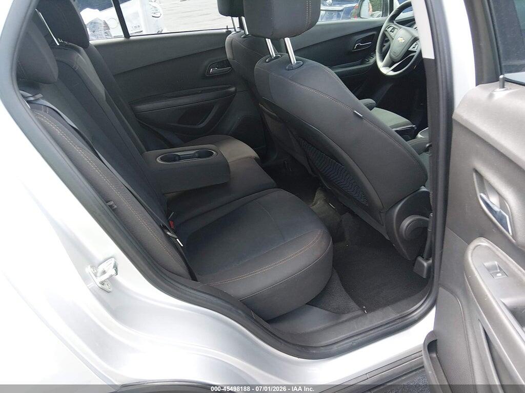 KL7CJKSBXLB031332 2020 CHEVROLET TRAX photo no. 8