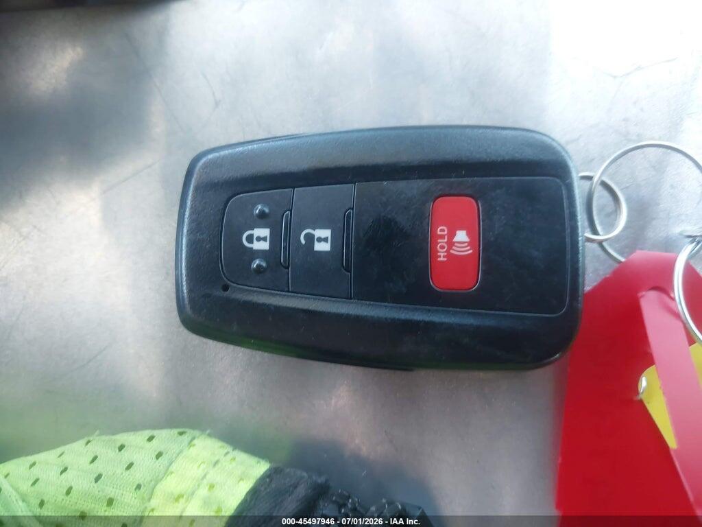 2T3P1RFV0KW080126 2019 TOYOTA RAV4 photo no. 11