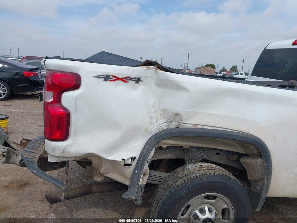 1GC3YLE72MF114663 2021 CHEVROLET SILVERADO 2500HD photo no. 6