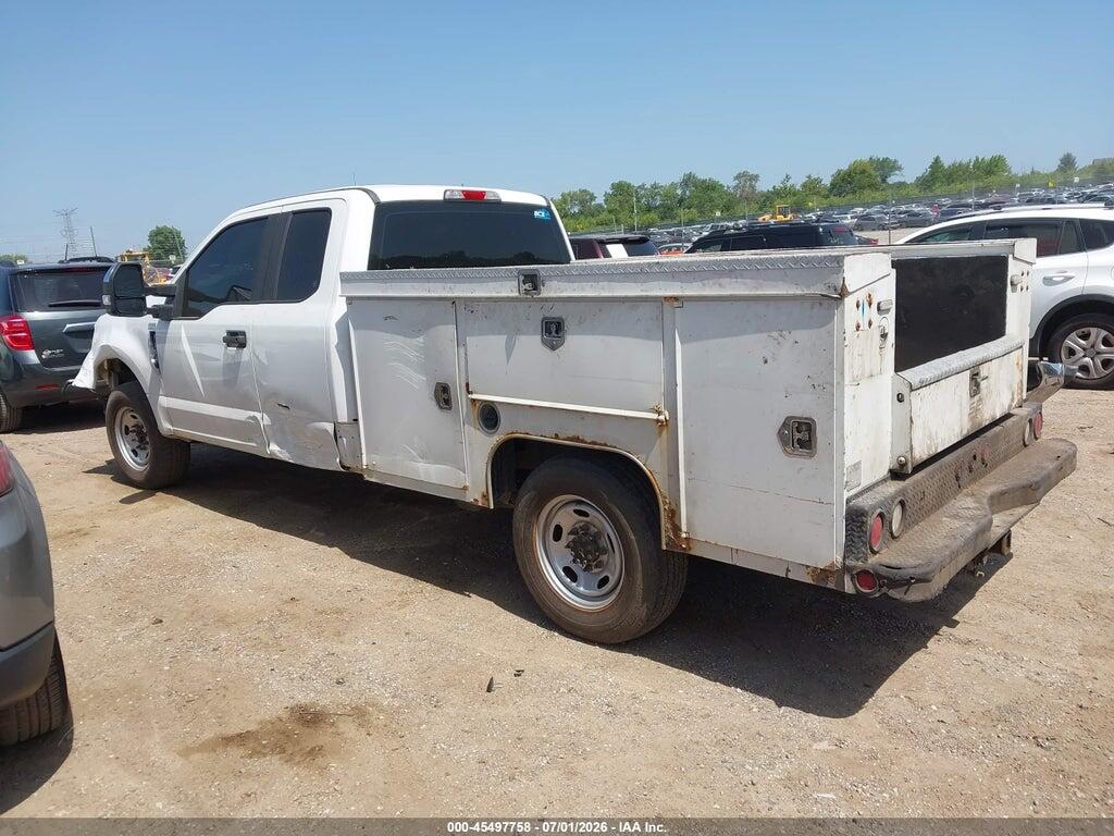 1FD7X2A62HEB15332 2017 FORD F-250 photo no. 3