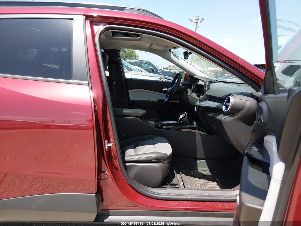 KL77LHEPXSC004470 2025 CHEVROLET TRAX photo no. 5