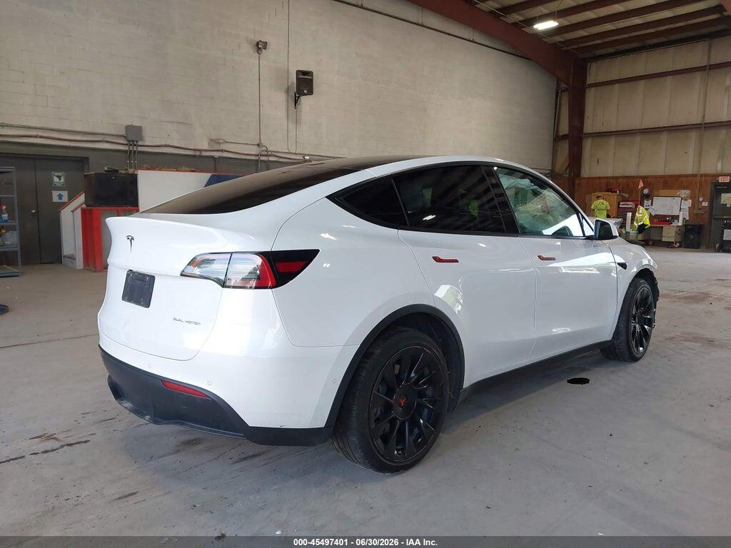 7SAYGDEEXNF385654 2022 TESLA MODEL Y photo no. 4