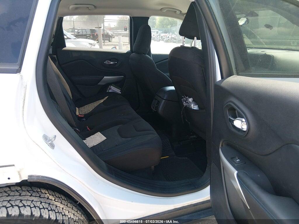 1C4PJMCX5KD470368 2019 JEEP CHEROKEE photo no. 8