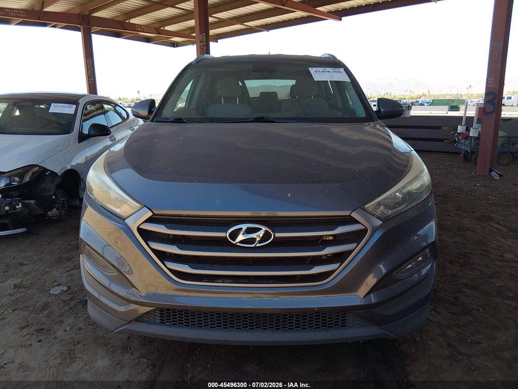 KM8J33A48GU180812 2016 HYUNDAI TUCSON photo no. 12