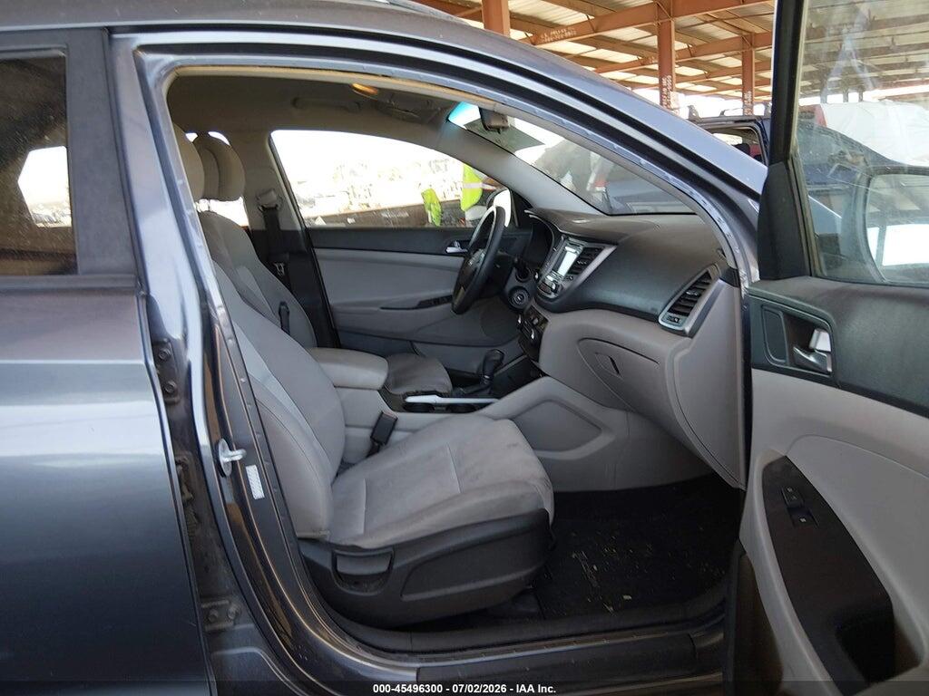 KM8J33A48GU180812 2016 HYUNDAI TUCSON photo no. 5