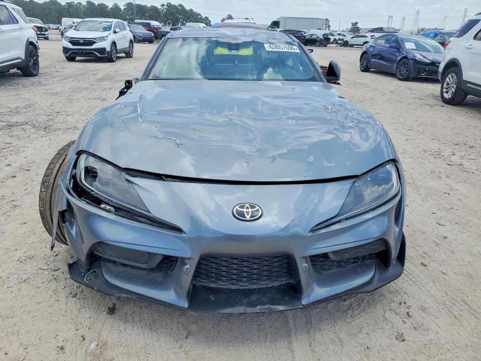 2021 TOYOTA GR SUPRA 3.0 PREMIUM — Фото 5 из 12