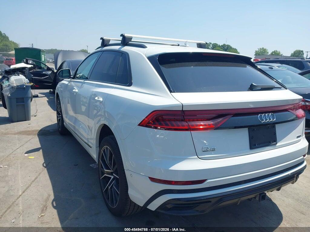 WA1EVAF18KD017969 2019 AUDI Q8 photo no. 3