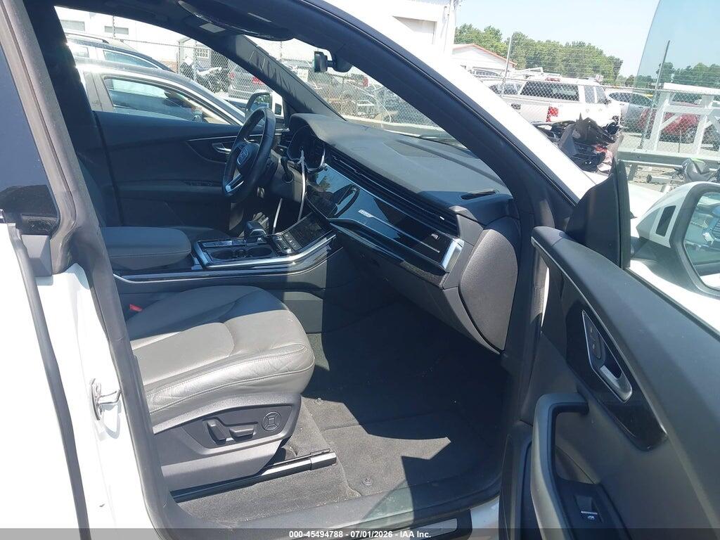 WA1EVAF18KD017969 2019 AUDI Q8 photo no. 5