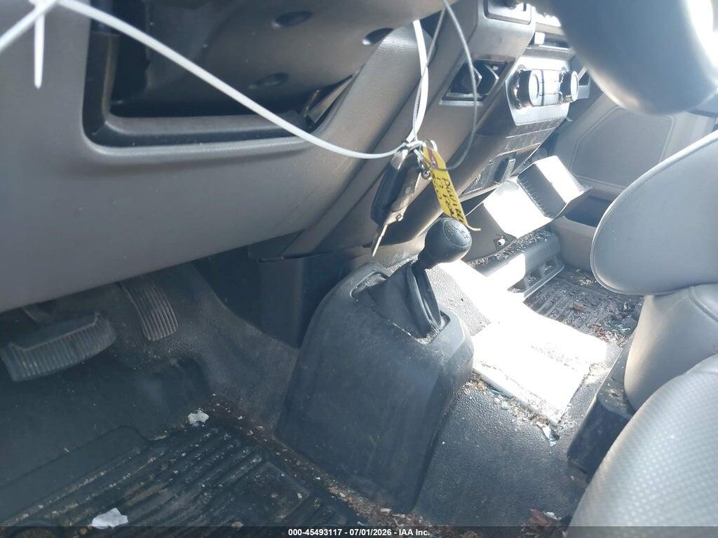 1FTBF3B68HEC19104 2017 FORD F-350 photo no. 11