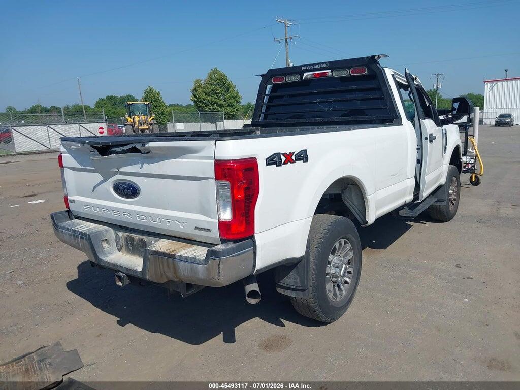 1FTBF3B68HEC19104 2017 FORD F-350 photo no. 4