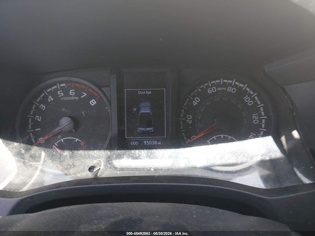 3TYRX5GN1NT045717 2022 TOYOTA TACOMA photo no. 7