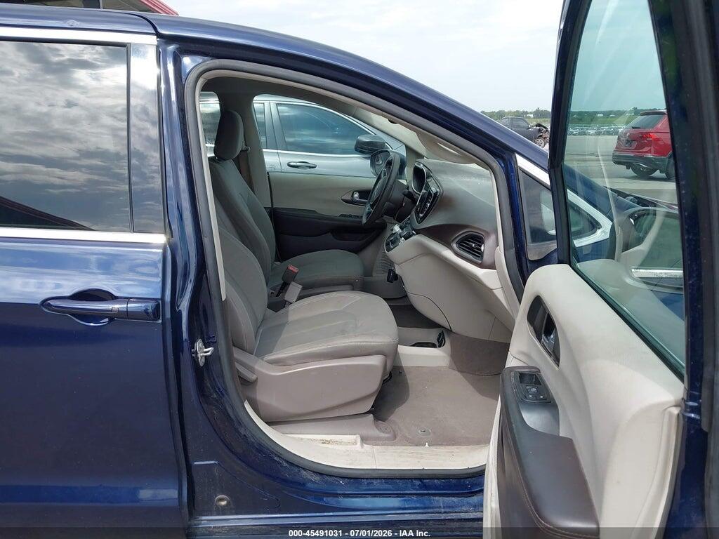 2C4RC1DG2HR578470 2017 CHRYSLER PACIFICA photo no. 5