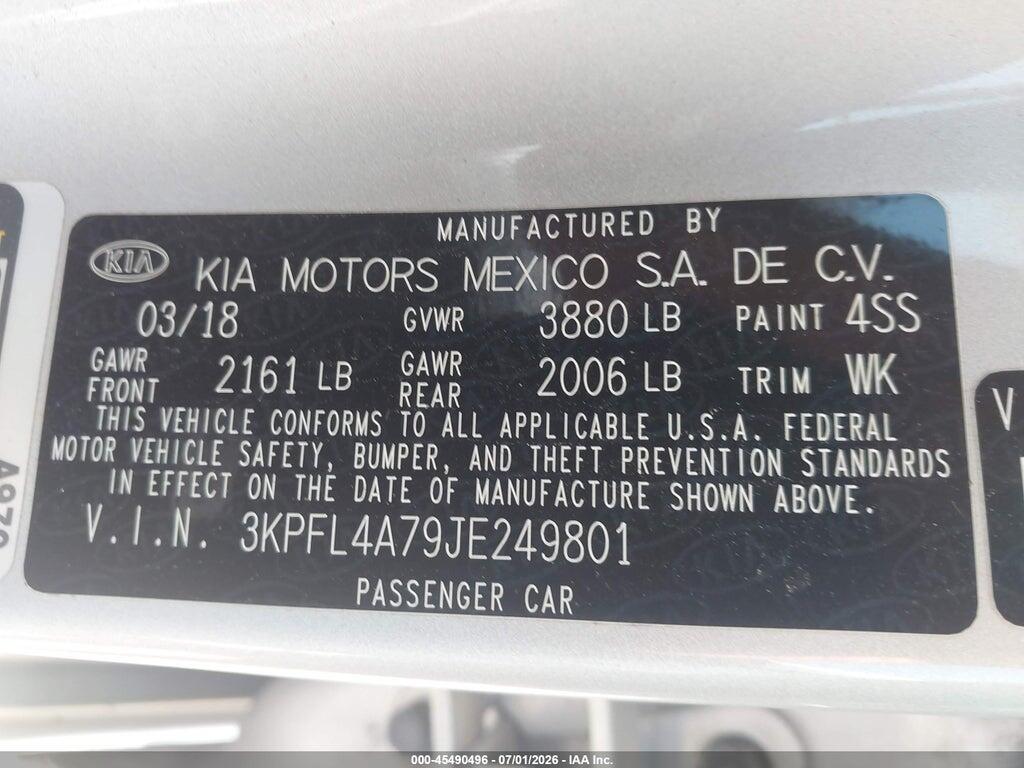 3KPFL4A79JE249801 2018 KIA FORTE photo no. 9