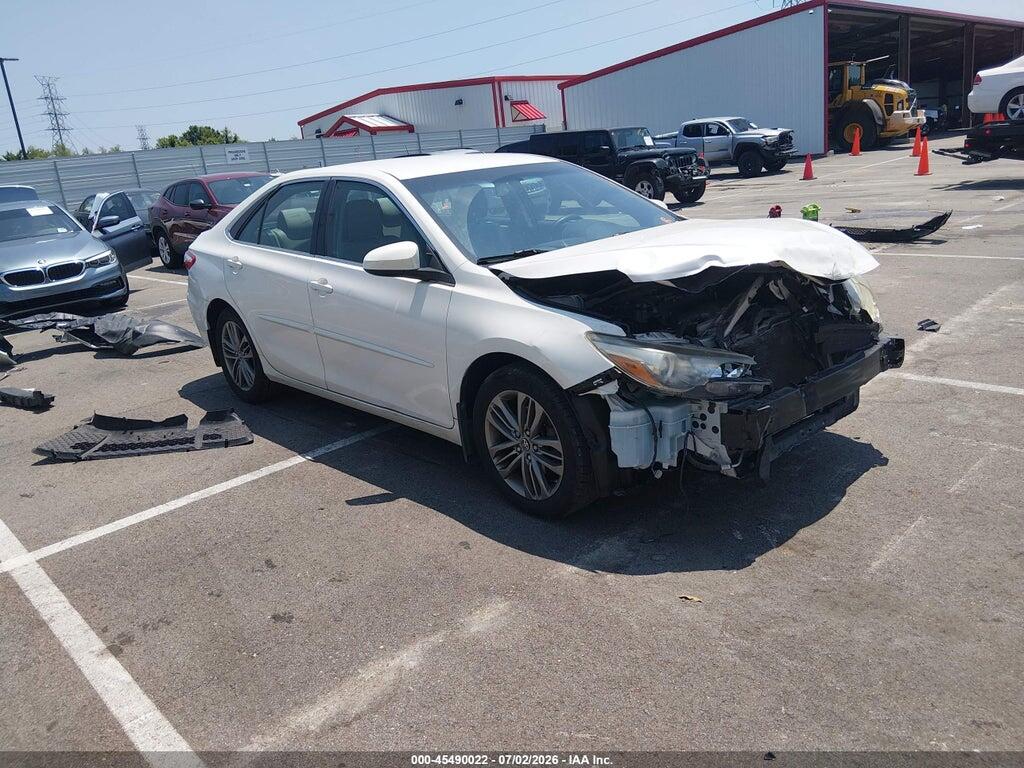 4T1BF1FK1GU136173 2016 TOYOTA CAMRY photo no. 1