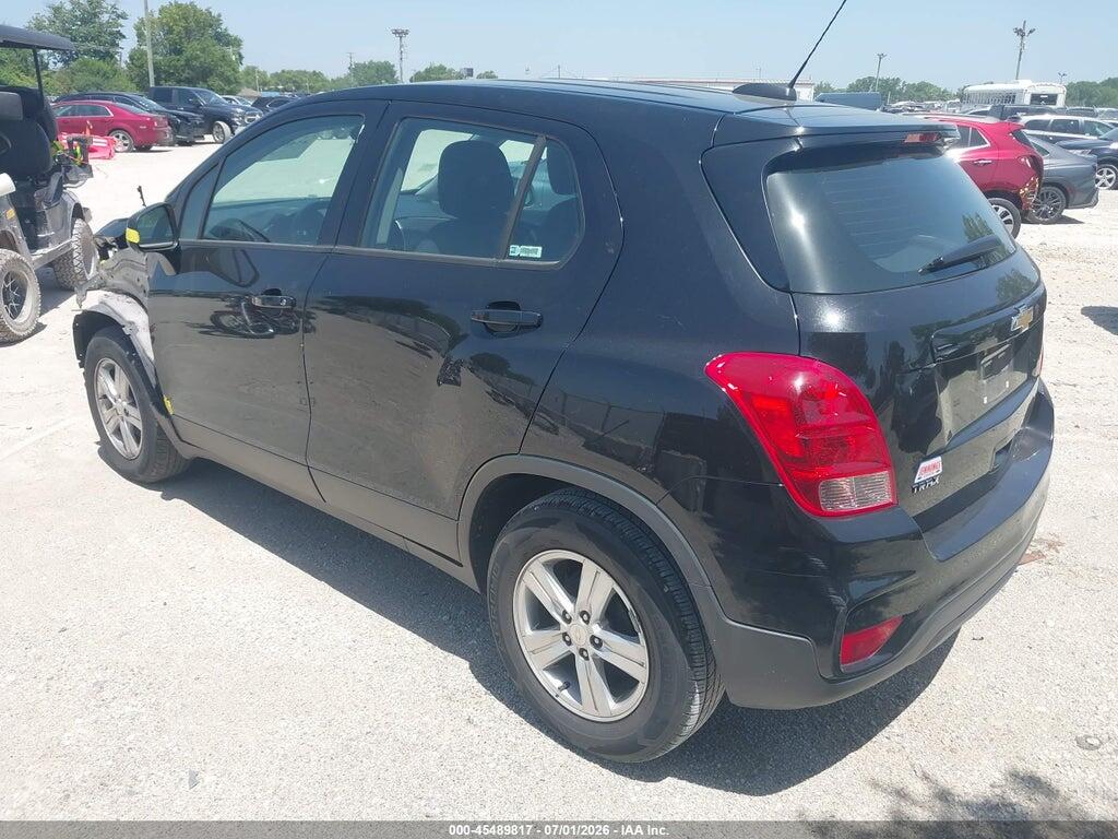 3GNCJKSB2KL219866 2019 CHEVROLET TRAX photo no. 3