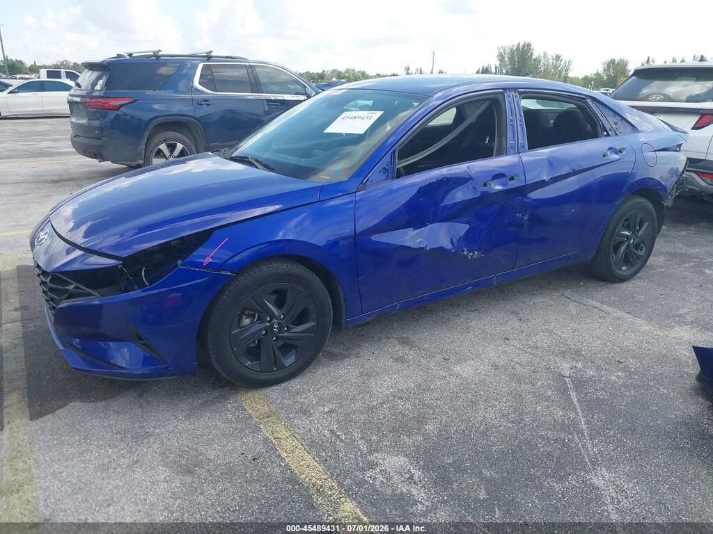 KMHLM4AG0PU374708 2023 HYUNDAI ELANTRA photo no. 2