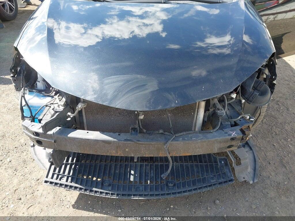 2T1BURHE7JC062813 2018 TOYOTA COROLLA photo no. 6