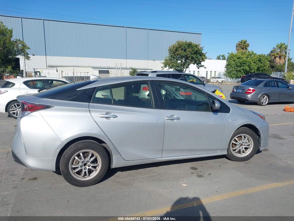 JTDKARFU3J3067132 2018 TOYOTA PRIUS photo no. 6