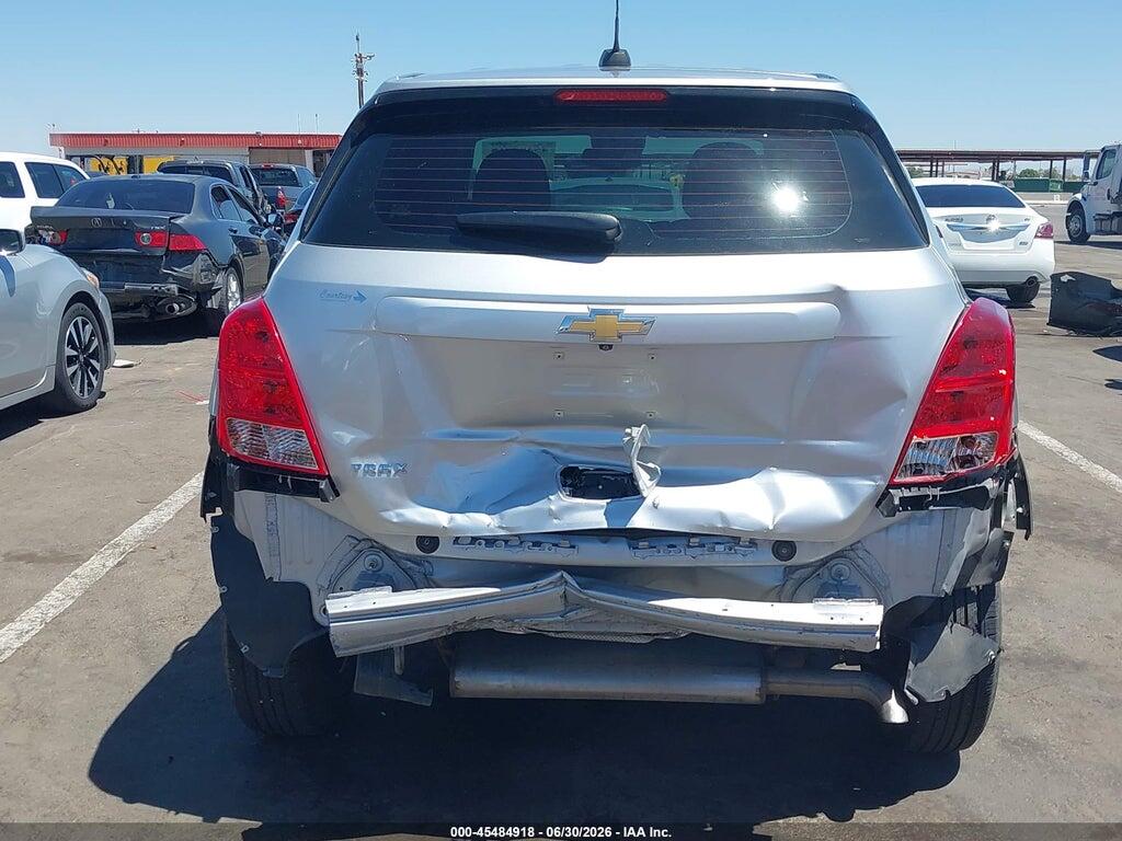 KL7CJKSB4JB608272 2018 CHEVROLET TRAX photo no. 6