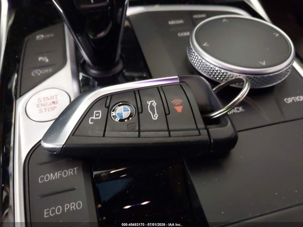 3MW23CM06N8C49196 2022 BMW 230 photo no. 11