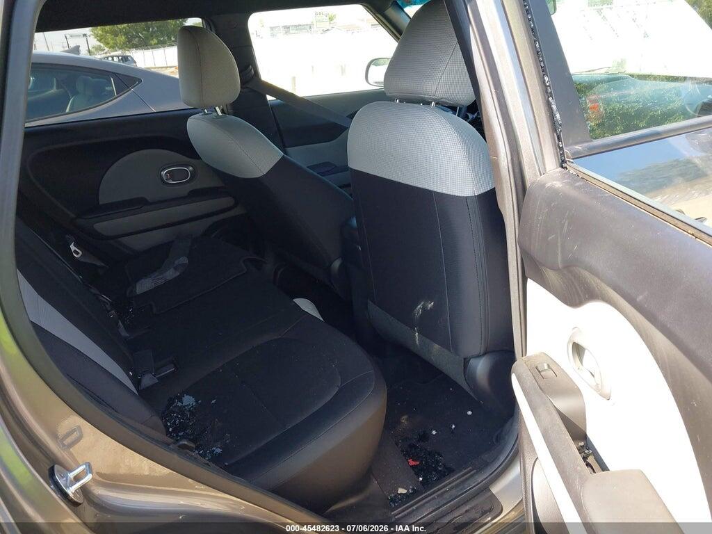 KNDJN2A2XG7325466 2016 KIA SOUL photo no. 8