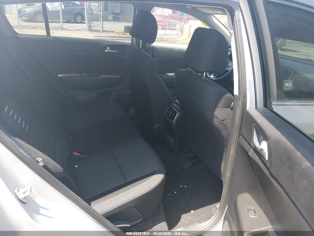 KNDPM3AC9J7390389 2018 KIA SPORTAGE photo no. 8