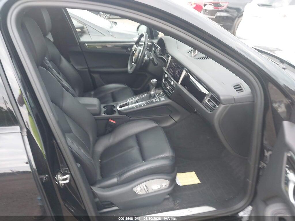 WP1AB2A59MLB35422 2021 PORSCHE MACAN photo no. 5