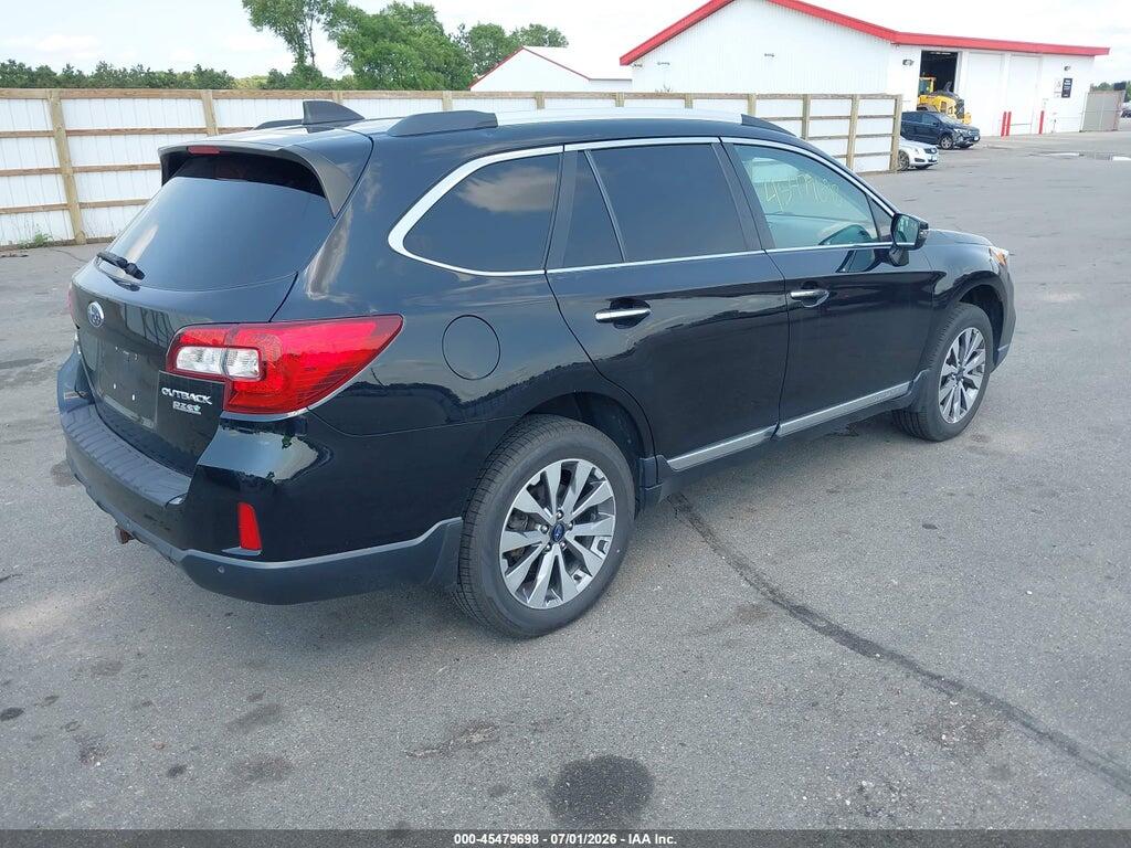 4S4BSATC4H3346928 2017 SUBARU OUTBACK photo no. 4