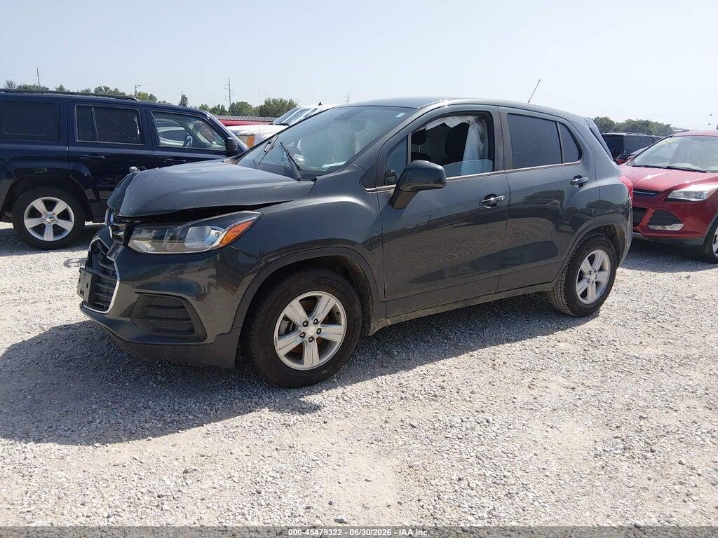 3GNCJKSB2LL175773 2020 CHEVROLET TRAX photo no. 2