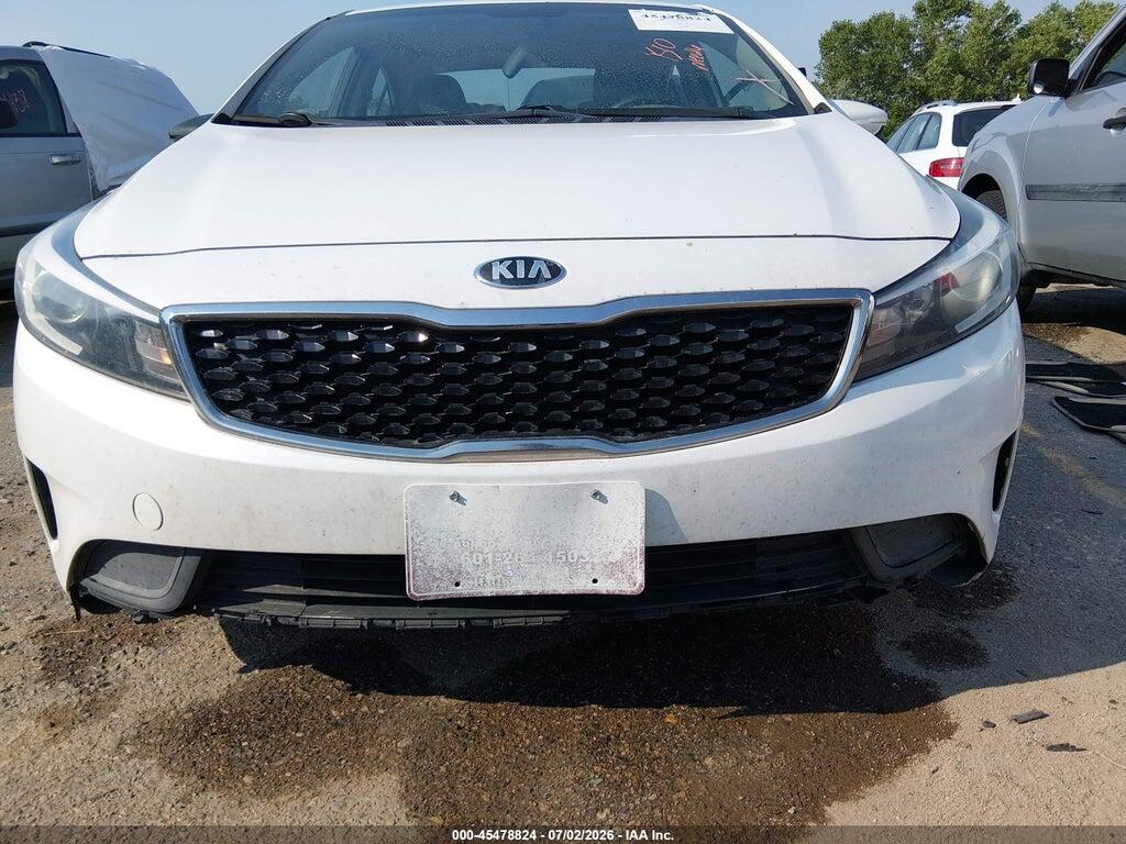 3KPFL4A74HE096562 2017 KIA FORTE photo no. 6