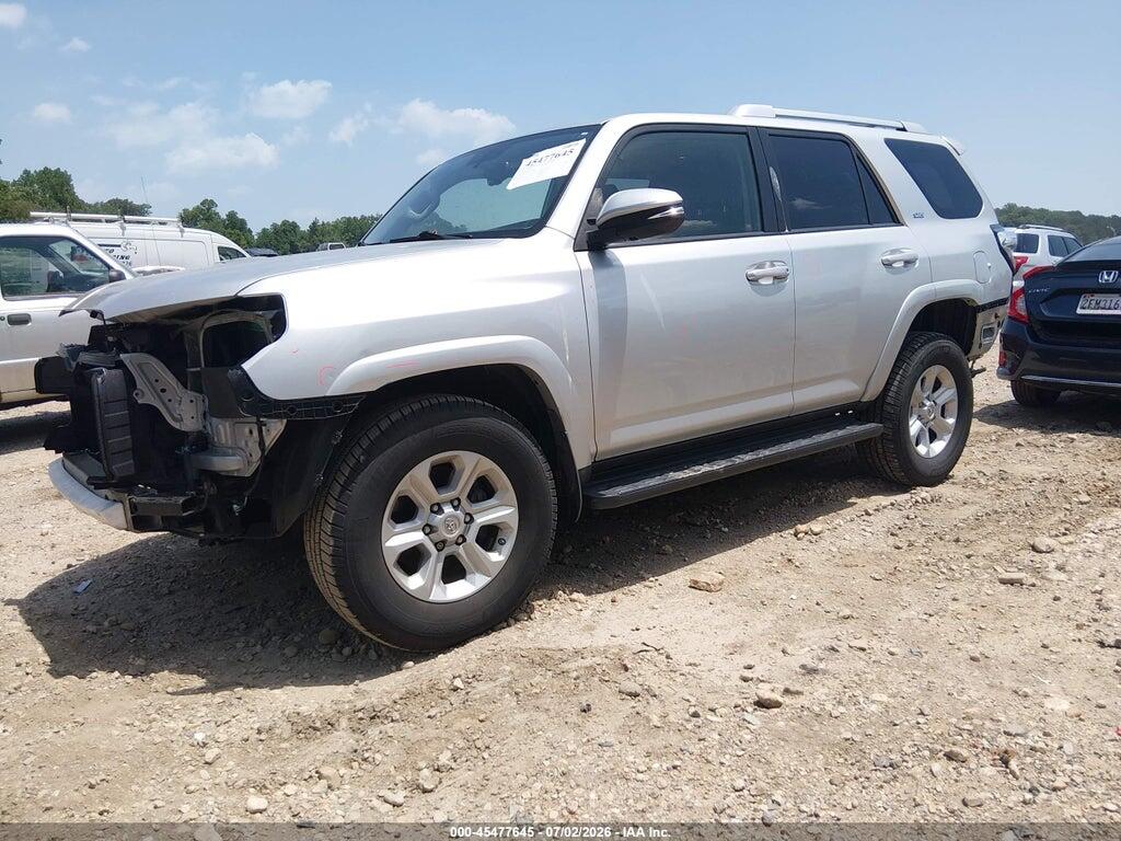 JTEBU5JR6H5454075 2017 TOYOTA 4RUNNER photo no. 2