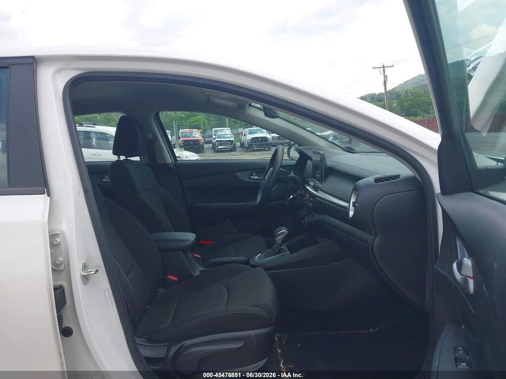 3KPF24AD7KE097785 2019 KIA FORTE photo no. 5