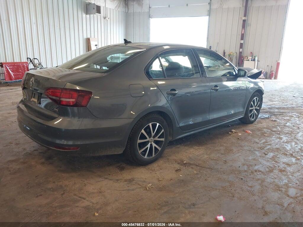 3VWD67AJ5GM347974 2016 VOLKSWAGEN JETTA photo no. 4