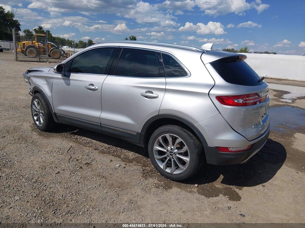 5LMCJ2D98HUL71032 2017 LINCOLN MKC photo no. 3