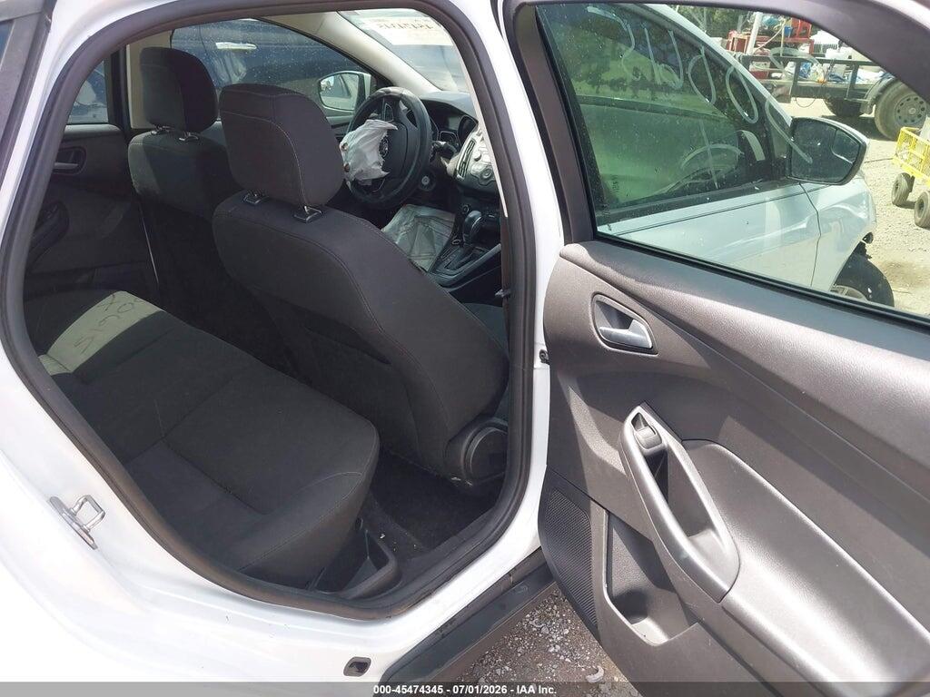 1FADP3F25JL300615 2018 FORD FOCUS photo no. 8