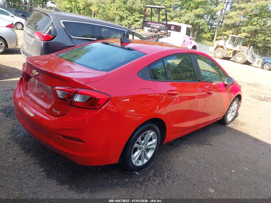 1G1BC5SM9K7126860 2019 CHEVROLET CRUZE photo no. 4