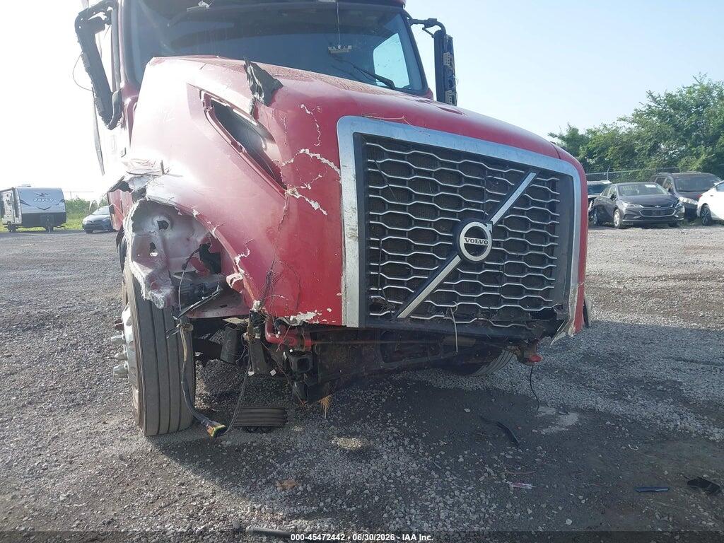4V4NC9EH2LN235284 2020 VOLVO VNL photo no. 11