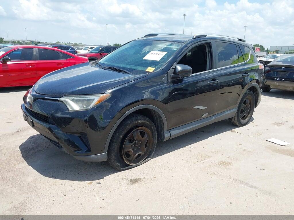 2T3ZFREV6JW455981 2018 TOYOTA RAV4 photo no. 2