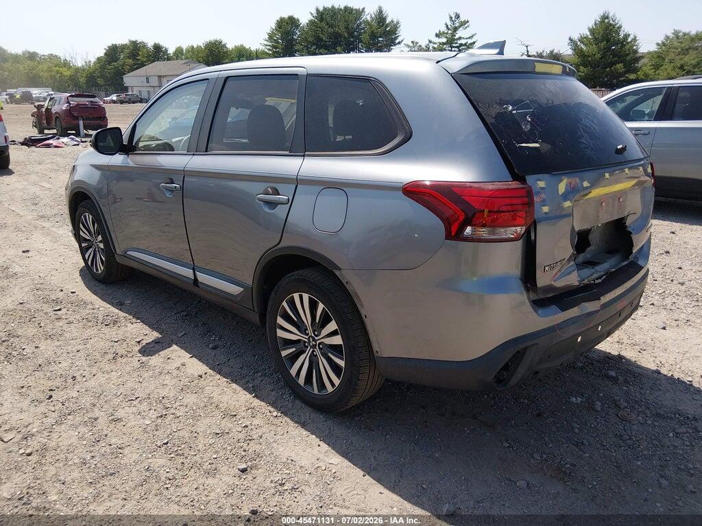 JA4AD2A30KZ053769 2019 MITSUBISHI OUTLANDER photo no. 3