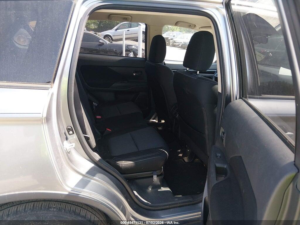 JA4AD2A30KZ053769 2019 MITSUBISHI OUTLANDER photo no. 8
